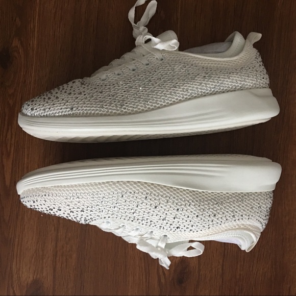 Steven by Steve Madden Natural Comfort White Multi - Picture 5 of 9